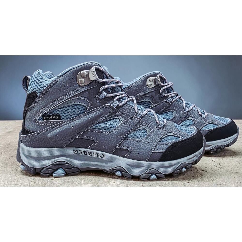 Merrell Big Kids’ Moab 3 Mid Waterproof Hiking Boots, Girls’ Size 3.5 M